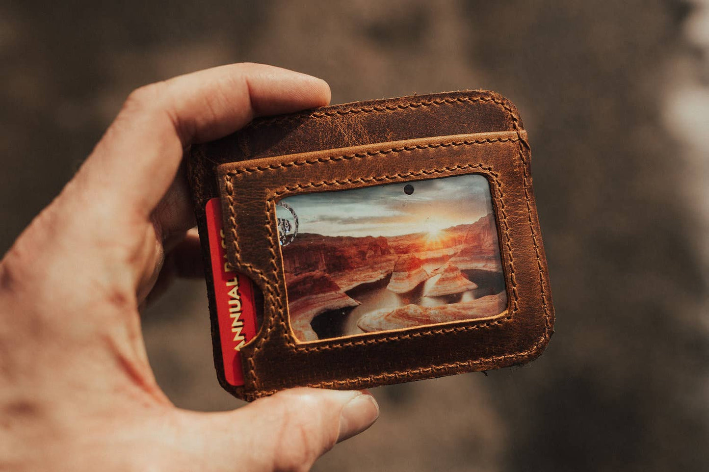 Kenai Minimalist Wallet: Dark Walnut
