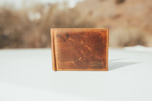 Bifold Leather Wallet: Antique Brown