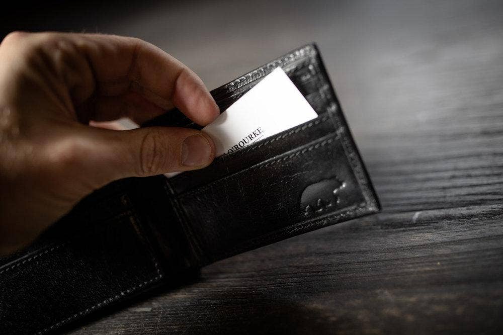 Bifold Leather Wallet: Antique Brown