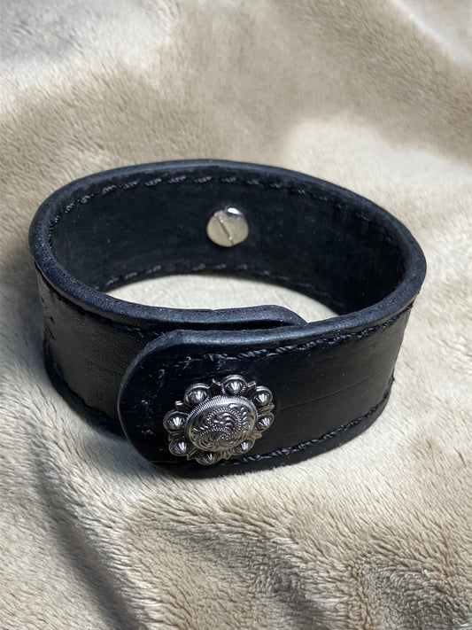 Leather Cuff Bracelet Hand Carved Black Design Suede Lined
